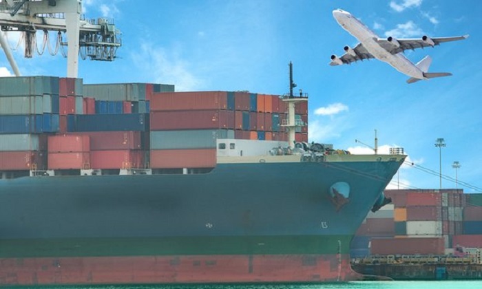 Shipping industry agrees to cap sulphur emissions by 2020 
